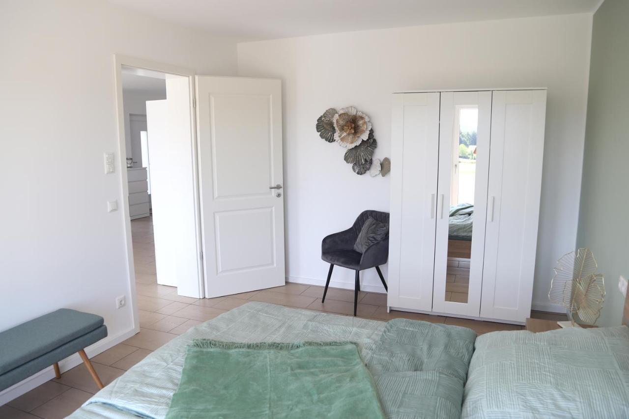 Rathmannsdorf Auszeit Mit Weitblick In Der Saechsischen Schweiz - Kleiner Bauernhof Mit Tieren Und Wallbox מראה חיצוני תמונה